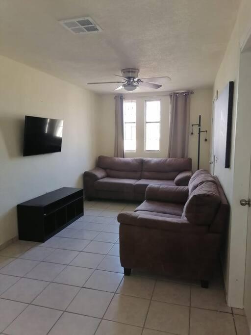 Departamento En Planta Alta, Muy Centrico. Apartman Puerto Peñasco Kültér fotó